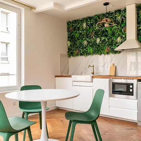 Jungle Chic Centre Wi-fi Cuisine Equipee شقة روان